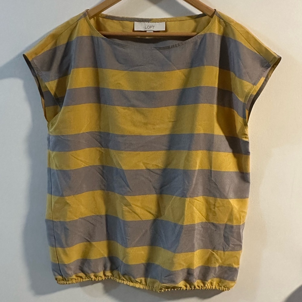 Women’s size S rayon sack style top with elastic waist mustard and grey stripe